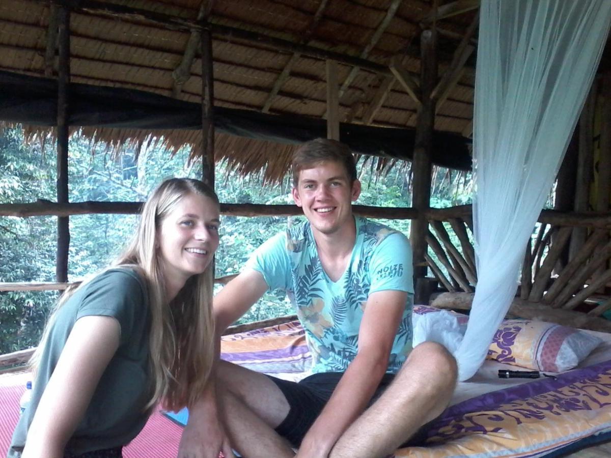 Orangutantreksumatra & Lovely Jungle Lodge Only Book If You Are Treking With Us Bukit Lawang Ngoại thất bức ảnh