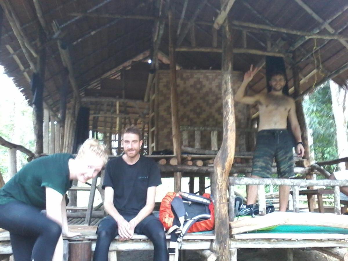 Orangutantreksumatra & Lovely Jungle Lodge Only Book If You Are Treking With Us Bukit Lawang Ngoại thất bức ảnh