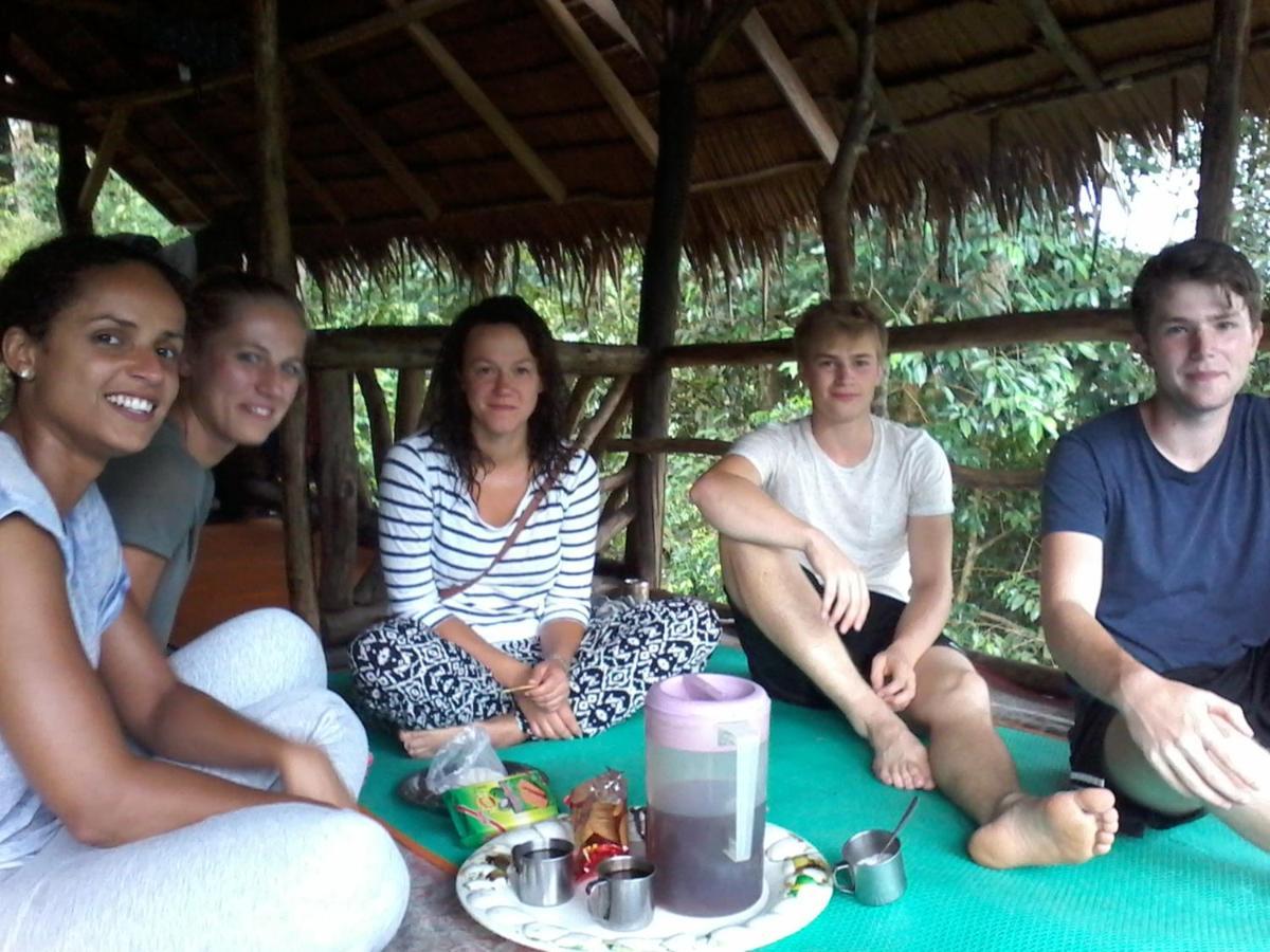 Orangutantreksumatra & Lovely Jungle Lodge Only Book If You Are Treking With Us Bukit Lawang Ngoại thất bức ảnh