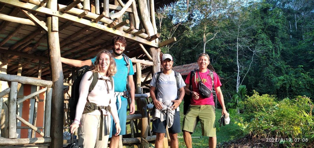 Orangutantreksumatra & Lovely Jungle Lodge Only Book If You Are Treking With Us Bukit Lawang Ngoại thất bức ảnh