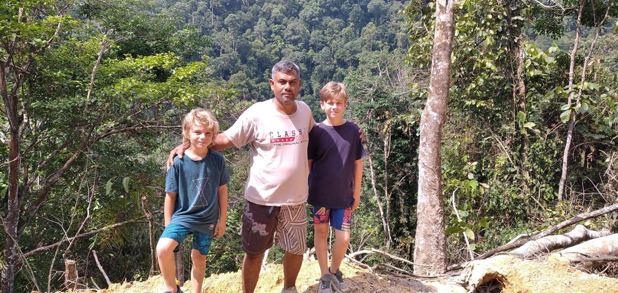 Orangutantreksumatra & Lovely Jungle Lodge Only Book If You Are Treking With Us Bukit Lawang Phòng bức ảnh